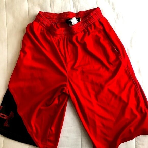 Under Armour boys athletic shorts size YLG - Picture 1 of 2